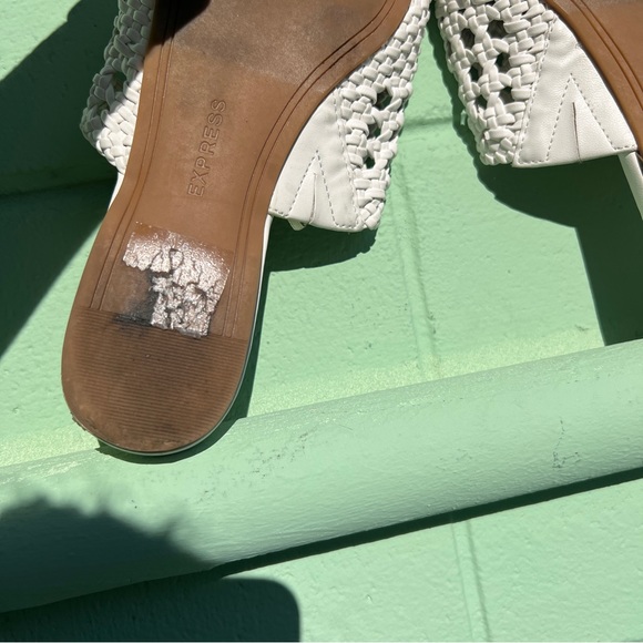 Express White Woven Mules size 6 - Picture 4 of 4